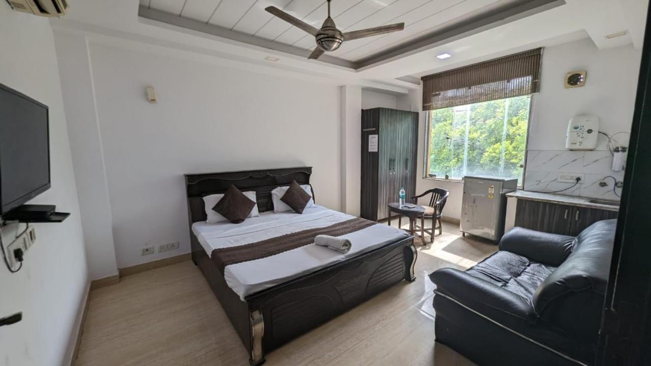 Hotel Sun Residency - Near Lajpat Nagar Metro Station 3*