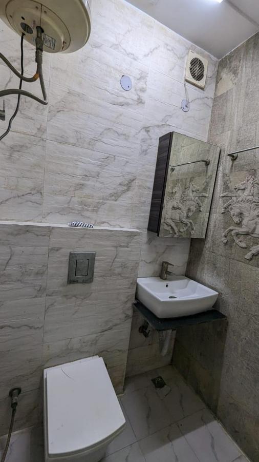 Hotel Sun Residency - Near Lajpat Nagar Metro Station New Delhi